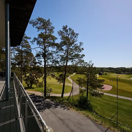 Platinum Swing - Spacious 4br With Panorama Views Next To Kultaranta *