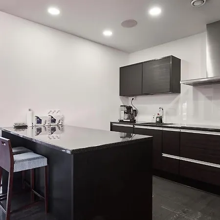 Platinum Swing - Spacious 4br With Panorama Views Next To Kultaranta Naantali