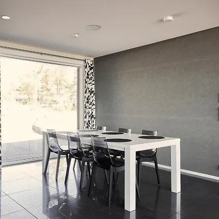 Appartamento Platinum Swing - Spacious 4br With Panorama Views Next To Kultaranta Naantali