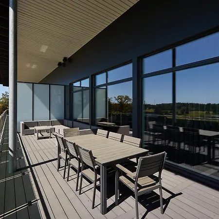 Platinum Swing - Spacious 4br With Panorama Views Next To Kultaranta Διαμέρισμα Naantali