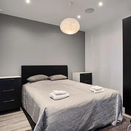 Platinum Swing - Spacious 4br With Panorama Views Next To Kultaranta Naantali