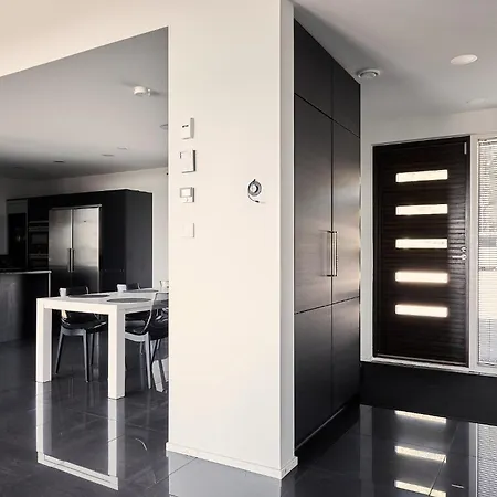 Platinum Swing - Spacious 4br With Panorama Views Next To Kultaranta * Naantali