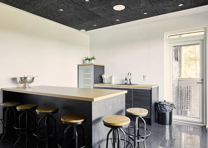 Platinum Swing - Spacious 4br With Panorama Views Next To Kultaranta