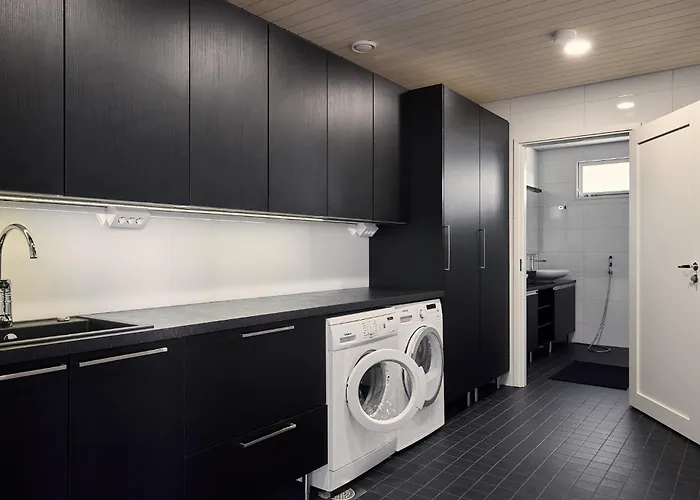 Platinum Swing - Spacious 4br With Panorama Views Next To Kultaranta *